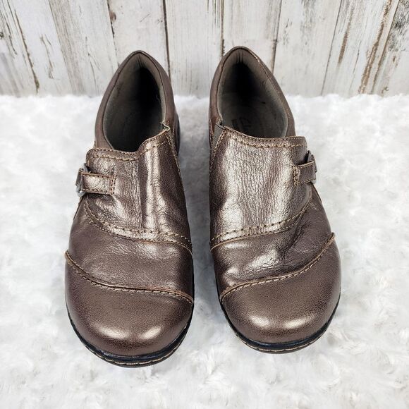 Clarks Leather Ashland Bronze Loafers Size 8.5 - Picture 9 of 9